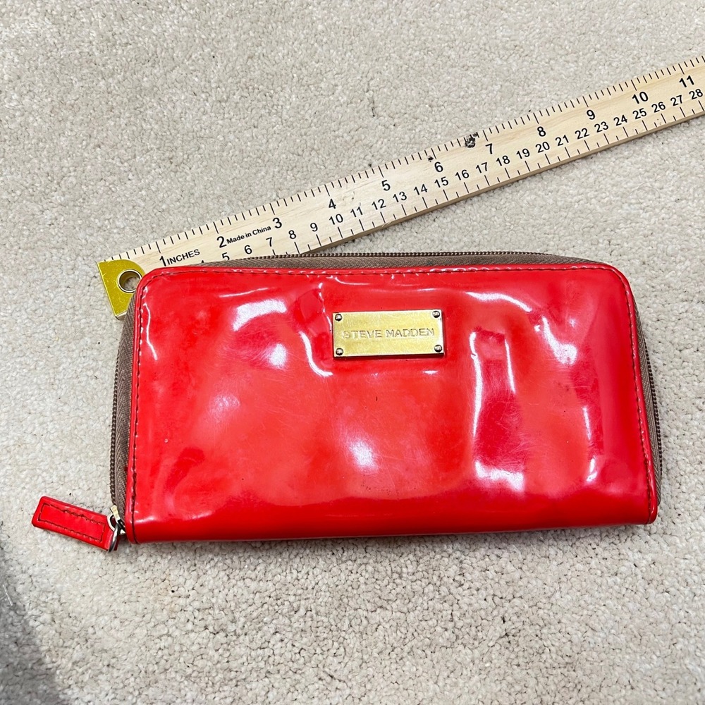 Steve Madden Cherry Red Patent Leather Glossy Y2K Indie Sleaze Preppy Clutch